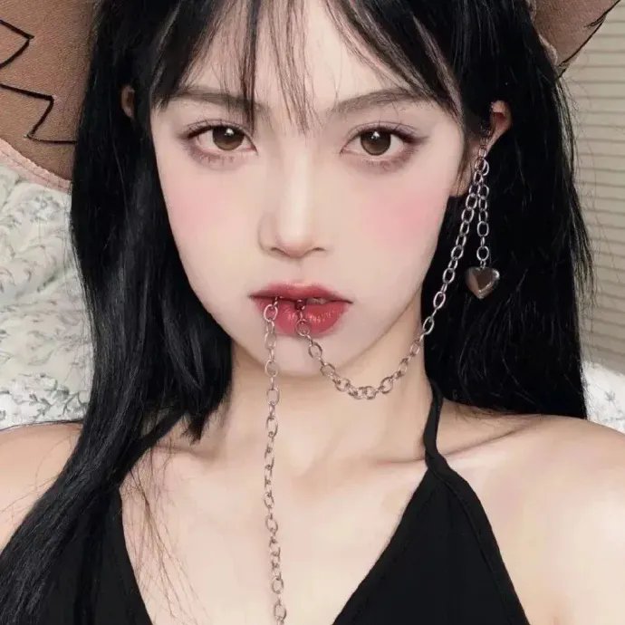 长颈鹿女孩